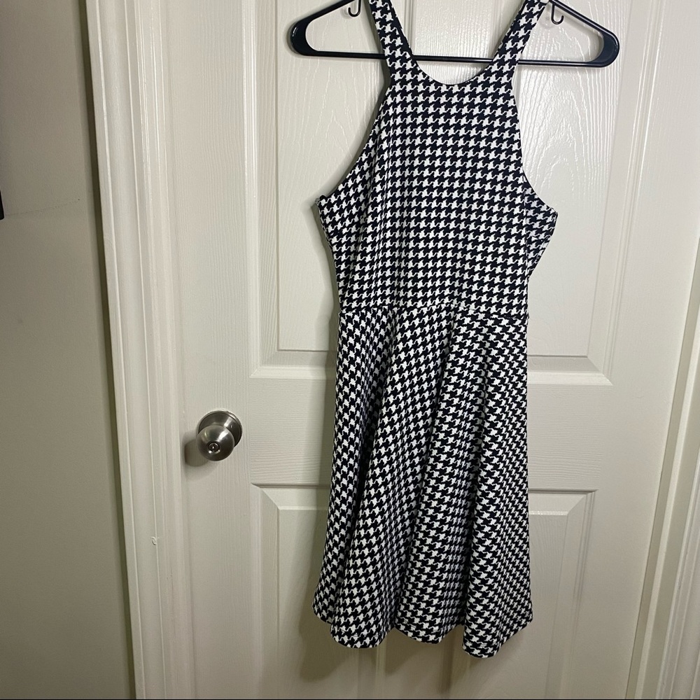 NWT Black and white houndstooth dress